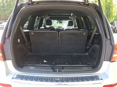 Used 2019 Mercedes-Benz GLS 450 4MATIC image 30