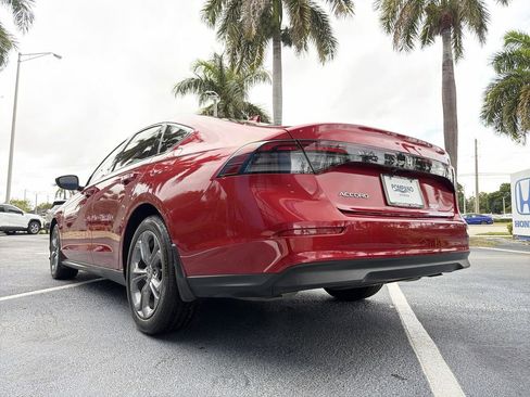 Used 2024 Honda Accord EX image 19