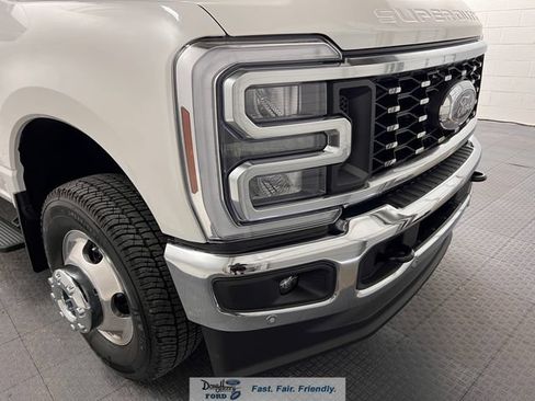 New 2026 Ford F350 King Ranch w/ Chrome Package AWD/4WD image 12
