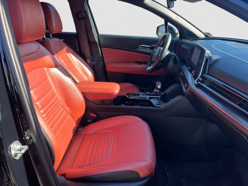 Certified 2023 Kia Sportage SX image 15