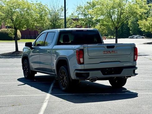 Used 2023 GMC Sierra 1500 Elevation w/ X31 Off-Road Package AWD/4WD image 5