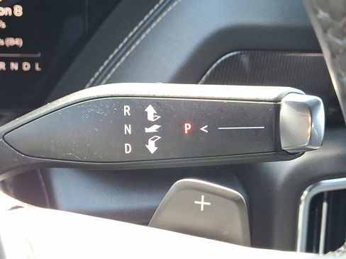 Used 2025 GMC Yukon Elevation image 15