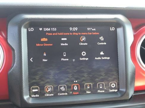 Used 2023 Jeep Wrangler Unlimited Rubicon w/ Cold Weather Group AWD/4WD image 29