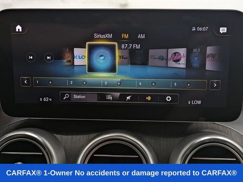 Used 2022 Mercedes-Benz GLC 300 4MATIC image 38