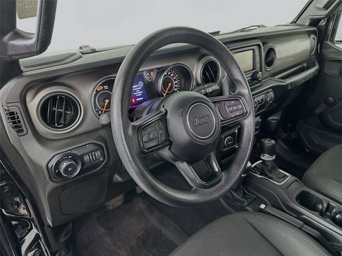 Used 2020 Jeep Wrangler Unlimited Sport AWD/4WD image 22