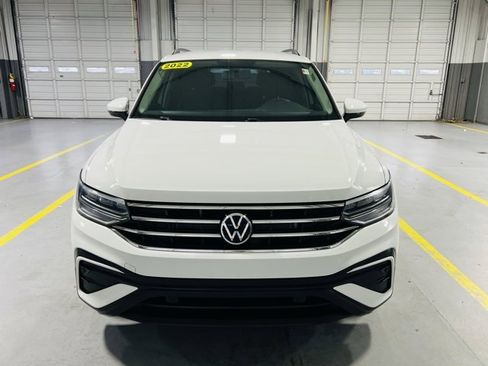 Used 2022 Volkswagen Tiguan S image 12