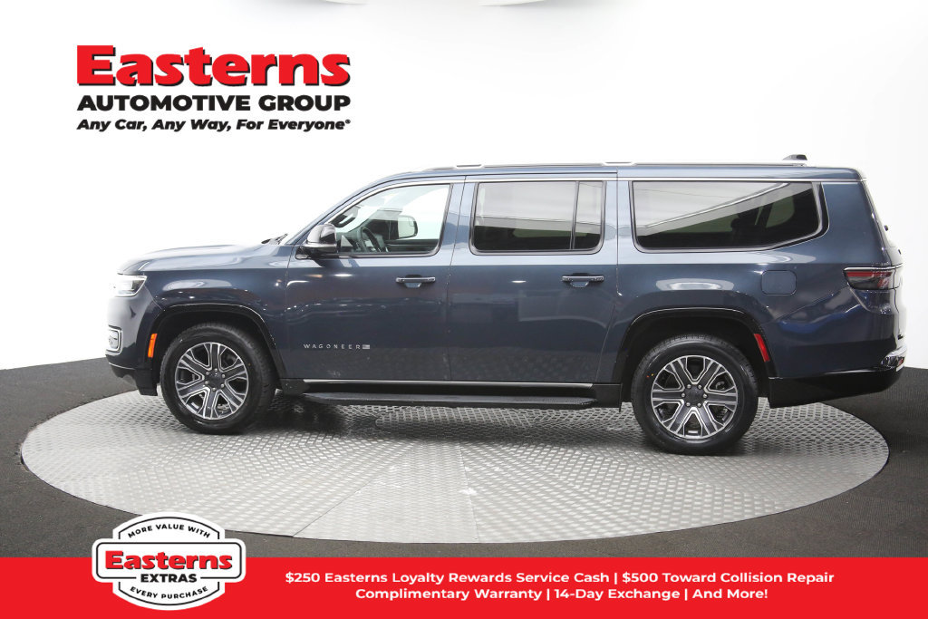 Used 2024 Jeep Wagoneer L Series II w/ Flexible Seating Group RWD image 68