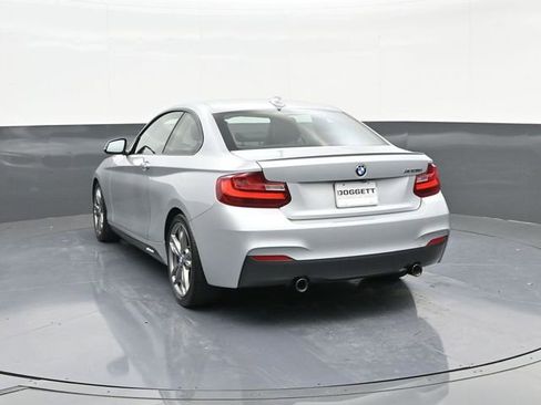 Used 2015 BMW M235i Coupe image 8