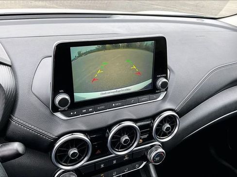 Used 2025 Nissan Sentra SV image 14