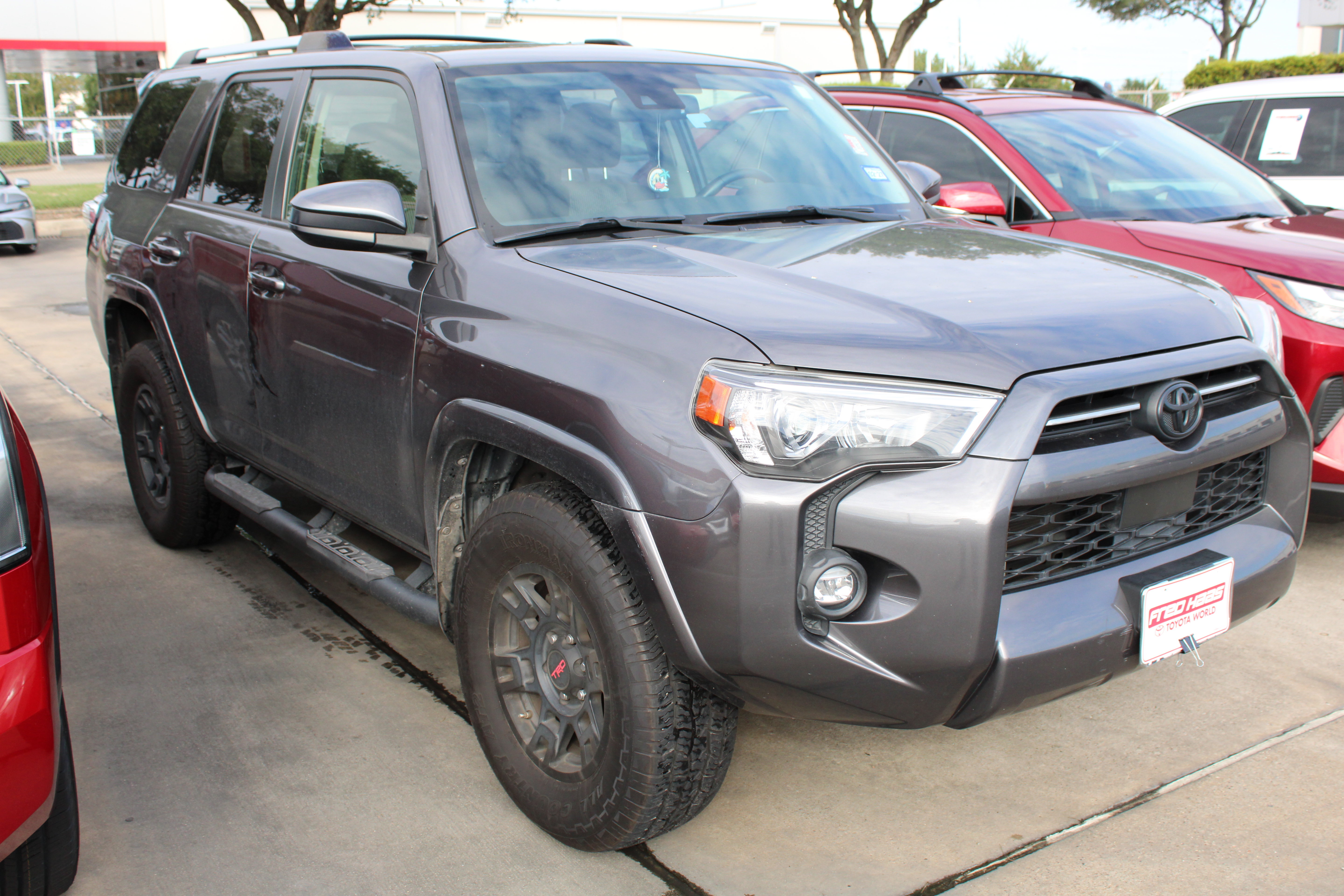 Used 2021 Toyota 4Runner SR5 RWD image 2