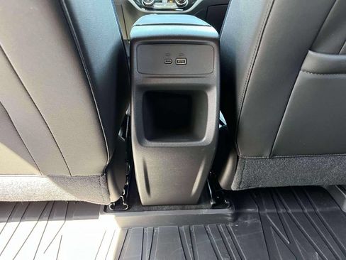Certified 2024 Buick Envista Sport Touring w/ Convenience I Package FWD image 14
