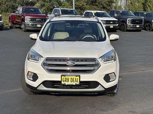 Used 2017 Ford Escape Titanium w/ Canadian Touring Package AWD/4WD image 2