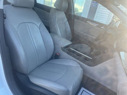 Used 2015 Hyundai Sonata Limited image 13
