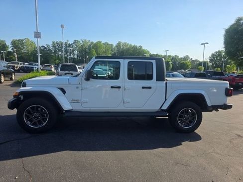 Used 2021 Jeep Gladiator Overland AWD/4WD image 5