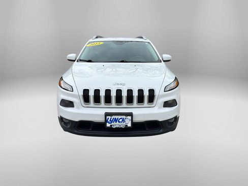 Used 2015 Jeep Cherokee Latitude AWD/4WD image 2