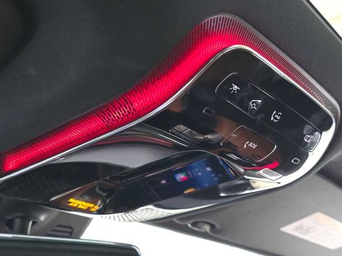 Certified 2026 Mercedes-Benz GLC 43 AMG 4MATIC image 34