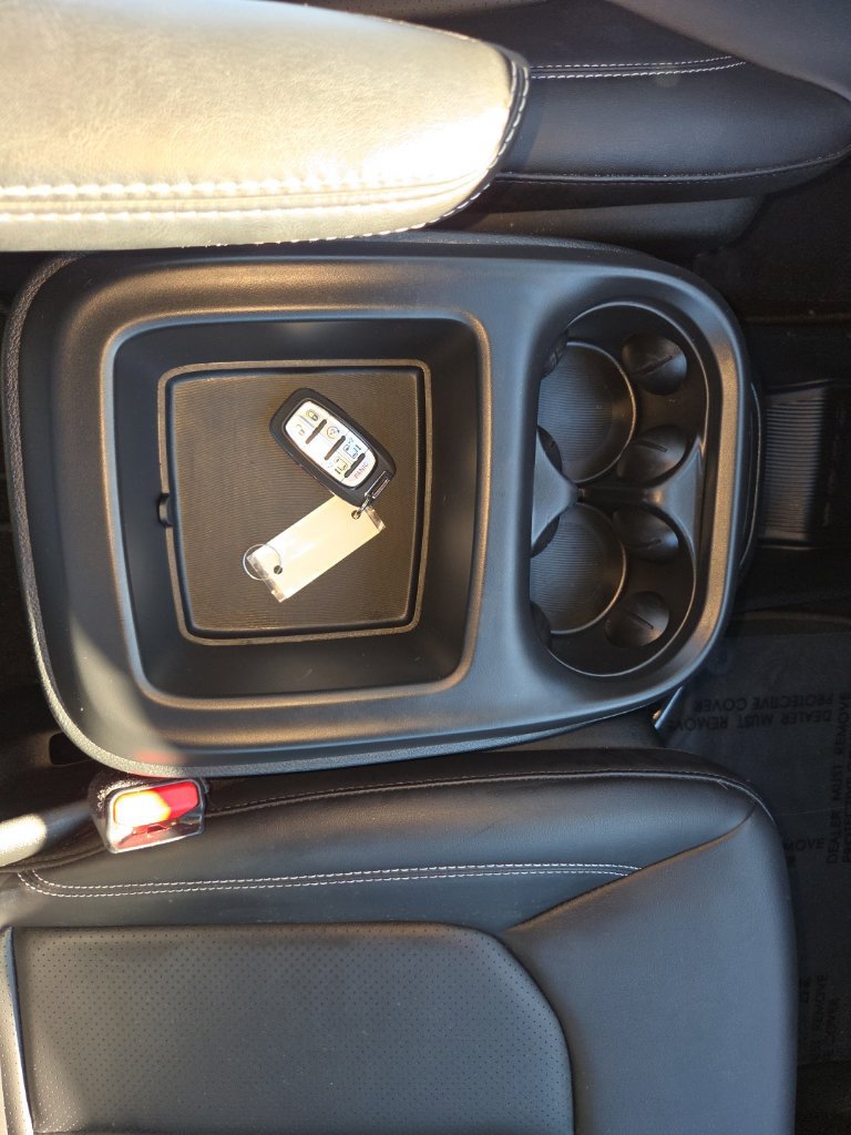 Certified 2026 Chrysler Pacifica Select FWD image 20