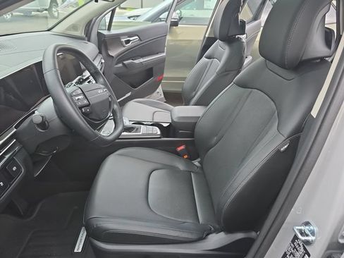 Used 2026 Kia Sportage EX w/ EX Panorama Roof Package FWD image 21
