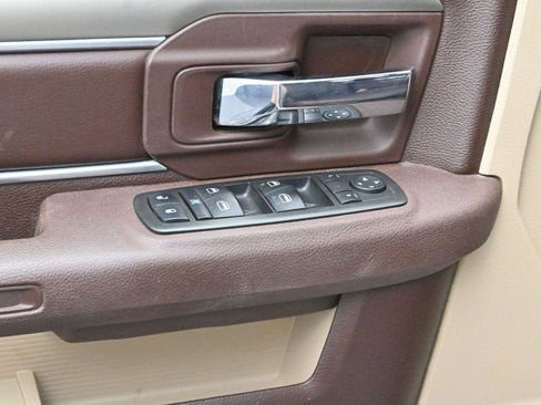 Used 2013 RAM 1500 Lone Star image 10