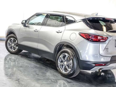 Used 2023 Chevrolet Blazer LT FWD image 11