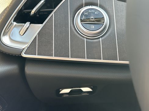 New 2026 Mercedes-Benz E 450 4MATIC Sedan image 23