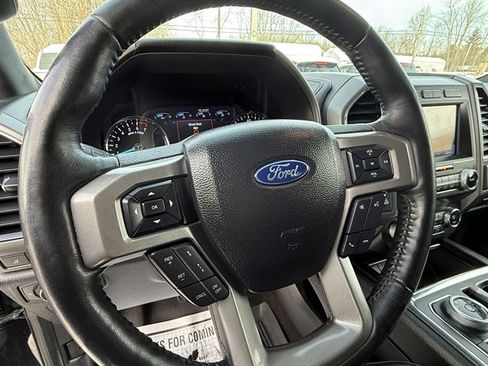 Used 2021 Ford Expedition XLT image 13