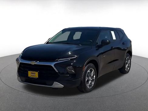 Used 2025 Chevrolet Blazer LT FWD image 5