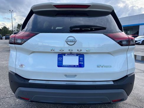 Used 2023 Nissan Rogue SV AWD/4WD image 11