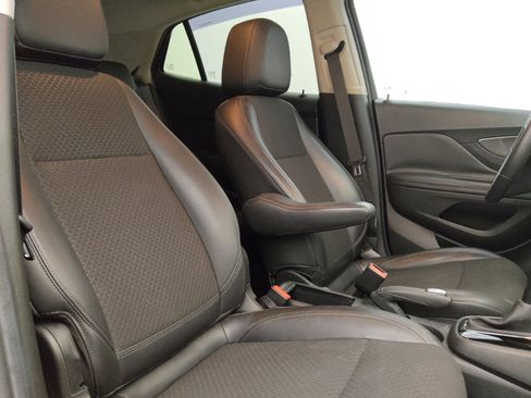 Used 2018 Buick Encore Preferred FWD image 21