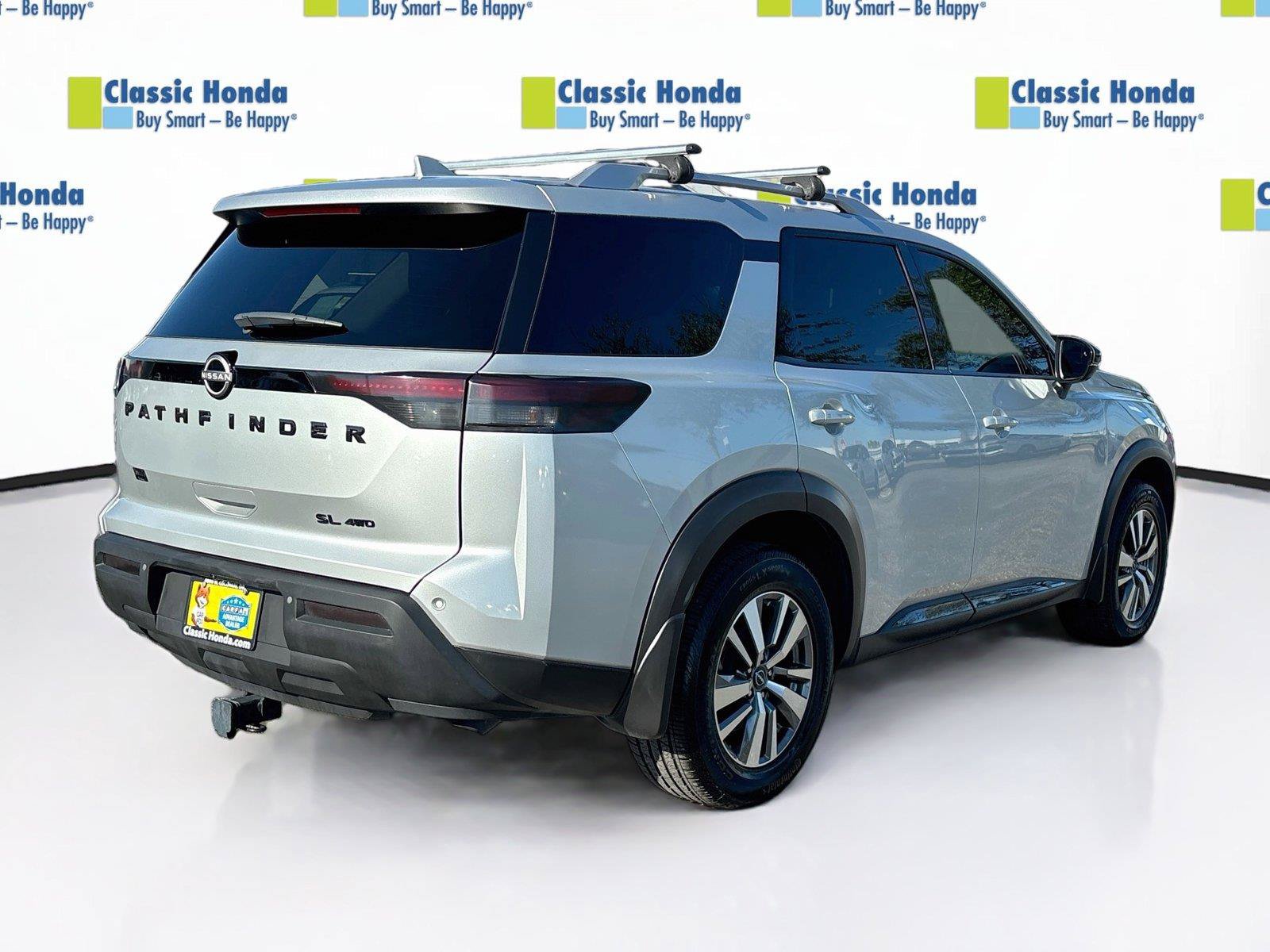 Used 2022 Nissan Pathfinder SL w/ Cargo Package AWD/4WD image 8