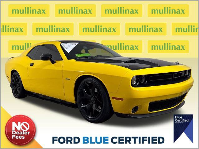 Used 2017 Dodge Challenger R/T Plus RWD image 1