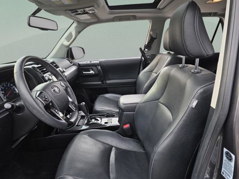 Used 2019 Toyota 4Runner Limited image 11