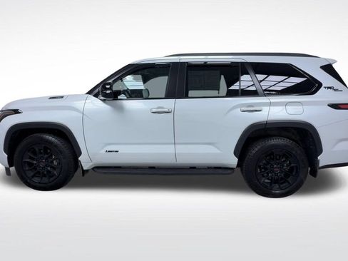 Used 2026 Toyota Sequoia Limited w/ TRD Off-Road Package AWD/4WD image 5