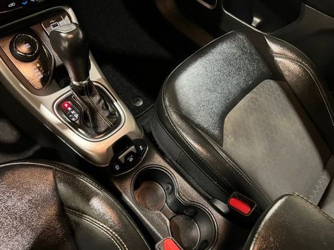 Used 2020 Jeep Compass Latitude w/ Popular Equipment Group image 17