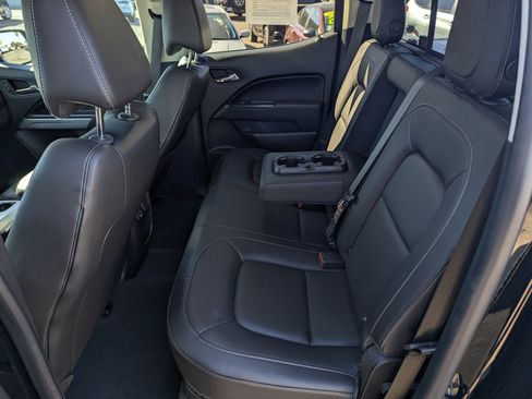 Used 2019 Chevrolet Colorado ZR2 image 9
