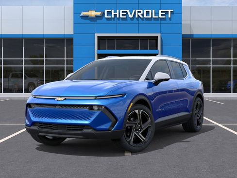 New 2026 Chevrolet Equinox EV LT w/ Convenience Package II image 6