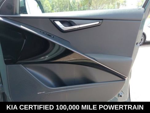 Certified 2023 Kia Niro SX Touring FWD image 26