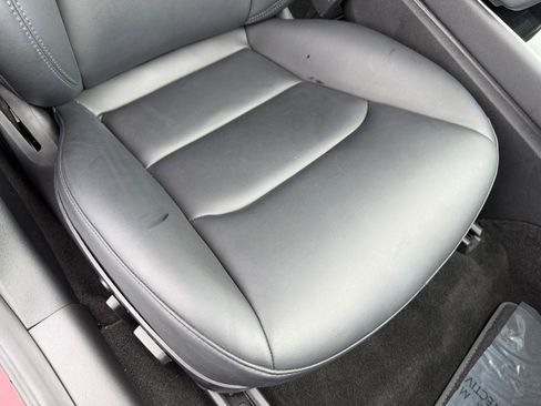 Used 2018 Tesla Model 3 Mid Range image 31