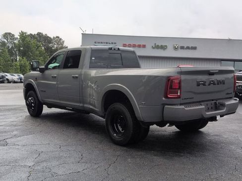 New 2026 RAM 3500 Limited AWD/4WD image 5