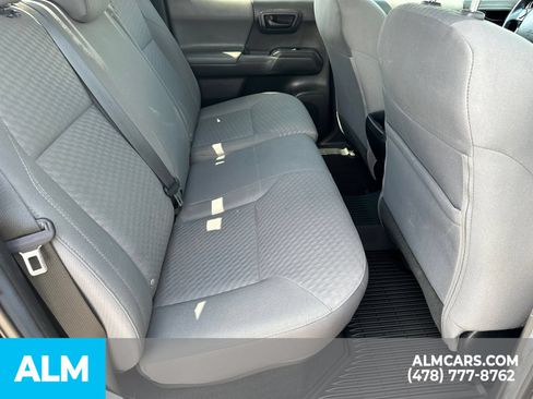 Used 2023 Toyota Tacoma SR AWD/4WD image 17