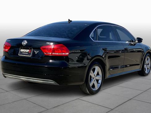 Used 2015 Volkswagen Passat 1.8T SE image 12