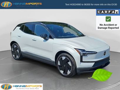 Used 2025 Volvo EX30 Ultra w/ Protection Package Premier