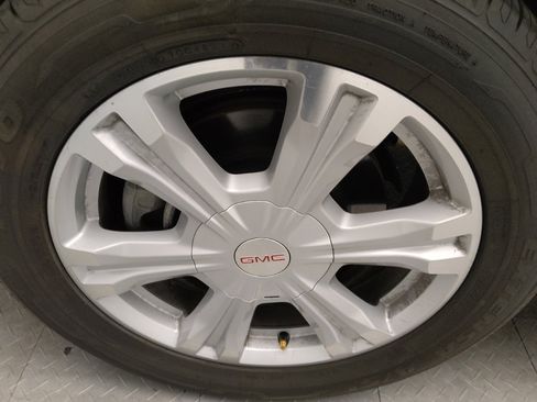 Used 2016 GMC Terrain SLT image 31