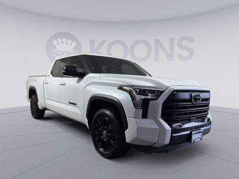 Used 2024 Toyota Tundra Limited image 10