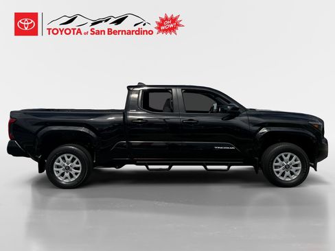 Certified 2024 Toyota Tacoma SR5 image 6