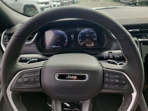 New 2026 Jeep Grand Cherokee Laredo image 30