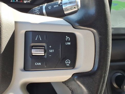 Used 2020 Land Rover Defender 110 First Edition AWD/4WD image 17