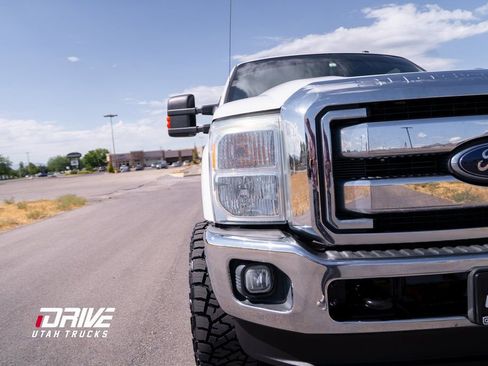 Used 2012 Ford F350 Lariat w/ Lariat Interior Pkg image 7