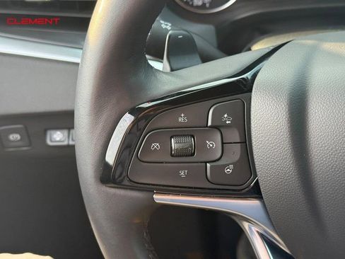 Used 2022 Buick Enclave Premium w/ Surround and Sites Package FWD image 24