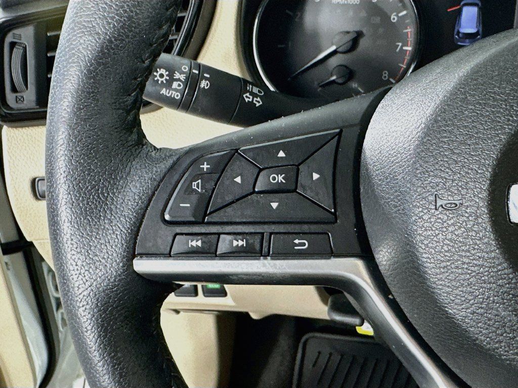 Used 2020 Nissan Rogue SL w/ Premium Package FWD image 26